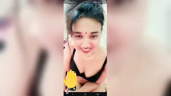 Cute Married Bhabhi Spreading Pussy Teasing On Naughty Video Ca