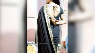 Horny Wife In Saree Stripping Completely Naked On Private Webcam