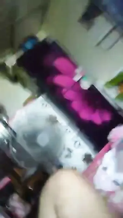 Married Bhabhi Squirting Hard Taking Cum All Over Her Body