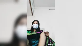 Bhabi Stripping Saree Showing Everything For Quick Money