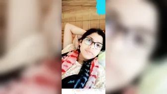 Innocent Bhabi Flashing Tits To Ex In Leaked Private Mms