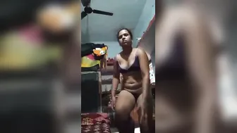 Divorced Bhabhi Stripping Down To Nothing In Her Private Footage