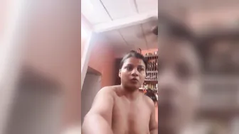 Horny Thick Girl Rubbing Wet Pussy Alone In Bedroom Late