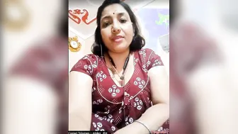 Busty Mom Stripping Naked On Camera For Quick Money Online