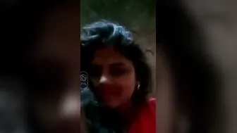 Village Bhabhi Exposing Her Big Tits In Leaked Private Footage