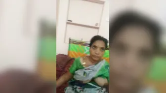 Bhabhi In Saree Getting Ready To Satisfy Her Client At The Hotel
