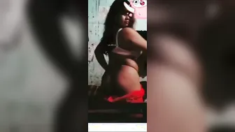 Thick Desi GF Shaking Her Big Ass During Naughty Call