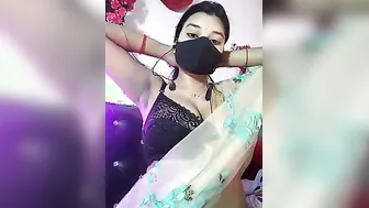 Tamil BBW Showing Off Her Huge Tits While Playing With Herself On Cam