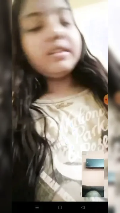 Chubby College Girl Stripping Naked On Video Call