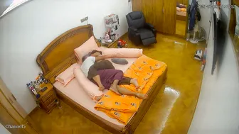 My Wife Bouncing That Big Ass While I Watch Her Fuck