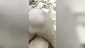 College GF Getting Railed Outdoors By Boyfriend