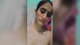 Skinny GF Rubbing Her Wet Pussy Till She Cums