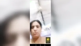 Thick GF Stripping Naked On Video Call For Lover