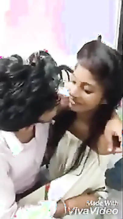 Hindi sex Indian xxx movie of college paramours making out
