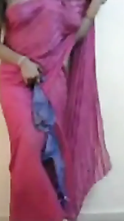Indian xxx movie of hot desi bhabhi Priya Part I