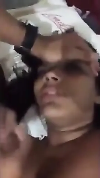 Bangla sex video of hot Indian legal age teenager girl Disha