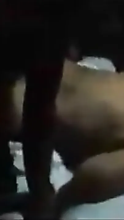 Desi sex Indian porn movie scenes of Saloni bhabhi ki chudai by boss