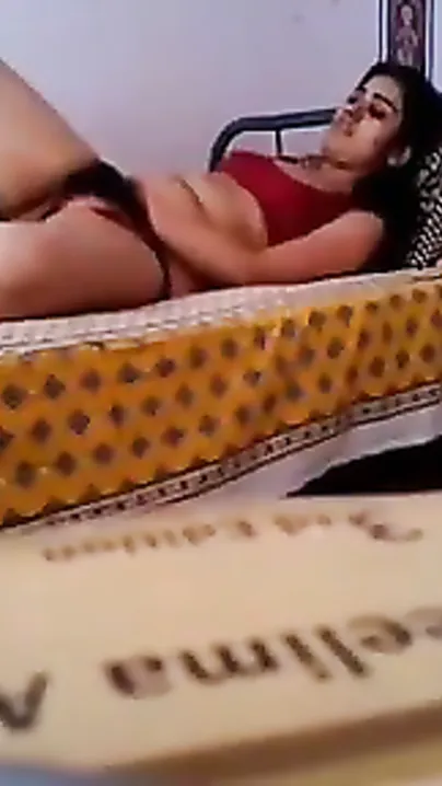 Hawt Indian blue film video of sexy college girl Saloni