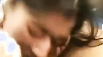 Desi amateur showing her smile hair and her tits