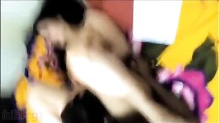 Desi sex Indian porn vids of hawt wife Geeta getting pussy eaten