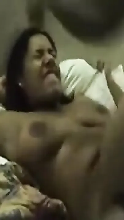 Desi Virgin Teen Getting Her Tight Pussy Stretched Wide