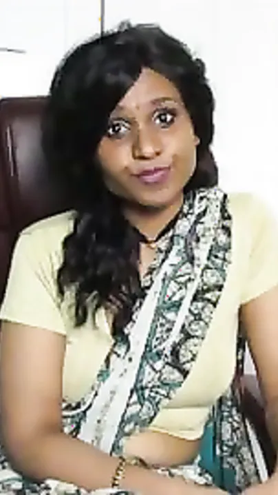 Mother i'd like to fuck desi sex video of friends sexy Indian mama POV  Hindi Audio