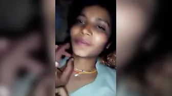 Horny Indian Slut Looking For Guys To Fuck Her Hard