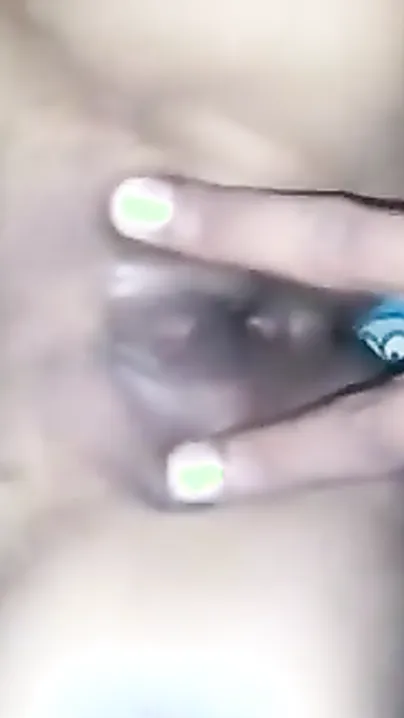 Desi Slut Choosing Between Cum On Tits Or Inside Me