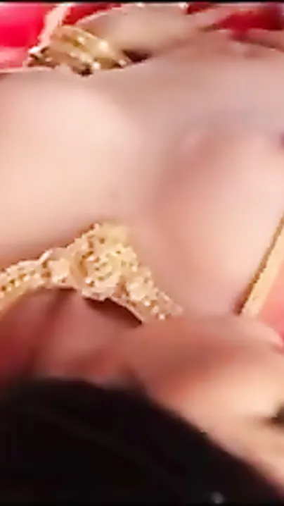 Indian bhabhi uncensored sex scene in Bollywood movie scene leaked!