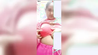 Cheating Wife Flashing Tits For Lover On Video Call
