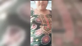 Friends Mom Showing Her Tits And Pussy In Nightgown