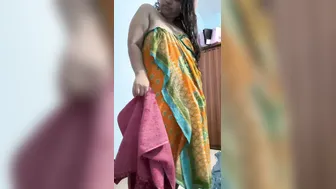 Curvy Babe Stripping Out Of Her Saree Showing It All