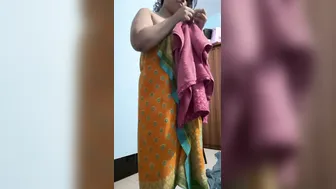 Curvy Babe Stripping Out Of Her Saree Showing It All