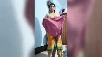 Curvy Babe Stripping Out Of Her Saree Showing It All