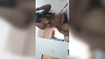 Fucking GF With Condom On In Hotel Room Tape