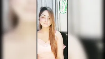 Fingering Her Pussy At The Shopping Mall For Fans