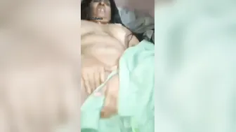 Mature Slut Spreading Pussy Lips Ready To Get Fucked