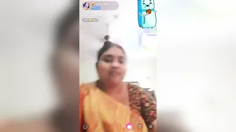 Chubby Milf In Saree Revealing Her Big Tits And Pussy