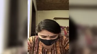 Masked Cutie Showing Thick Tits And Sexy Pussy Naked