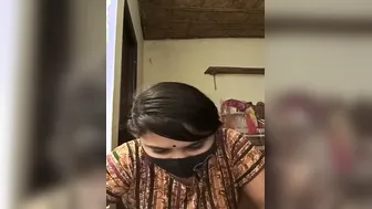 Masked Cutie Showing Thick Tits And Sexy Pussy Naked