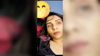 Hot Girl Showing Her Boobs To Lover On Video Call