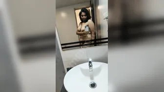 Escort GF Making Nude Video For Her Client