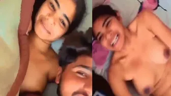 Smiling GF Fucking On Camera In Leaked Video
