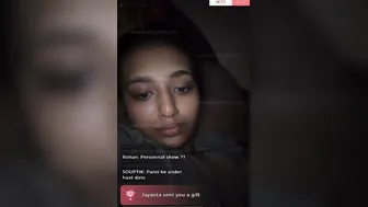 Desi Slut Flashing Her Tits In Group Chat Video