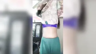 Sexy Girl Stripping Naked On Cam For Cash Homemade
