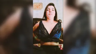 Sexy Babe Showing Her Perky Tits Topless On Camera