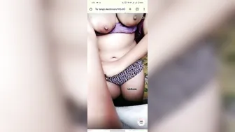 Beautiful Girl Fingers Pussy In Live Nude Tango Stream