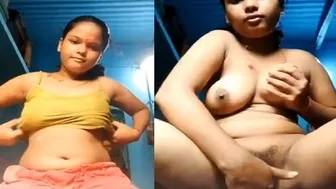 Chubby Village Girl Fingering Her Wet Cunt Hard