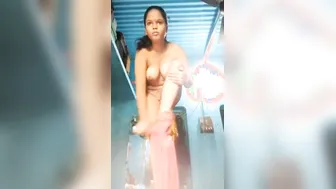 Chubby Village Girl Fingering Her Wet Cunt Hard