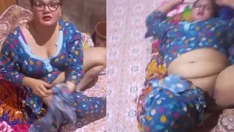 Chubby Village Whore Spreading Cunt For Stranger